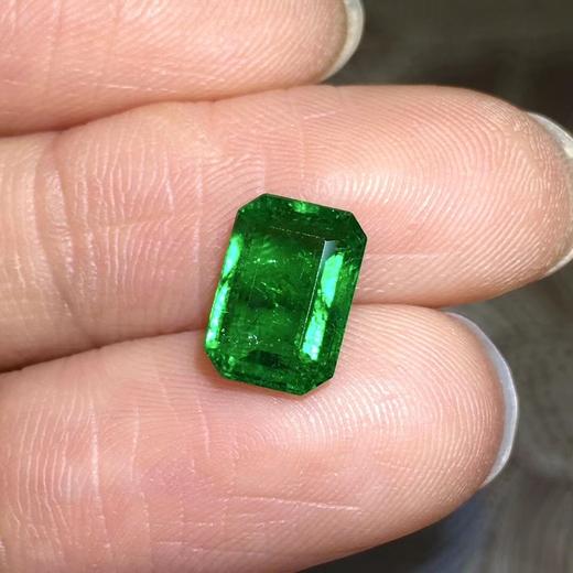 1.66ct 祖母绿裸石 商品图1
