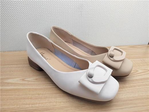 豪行春季新款23130202真皮休闲低跟女鞋单鞋皮鞋专柜正品大码 商品图0