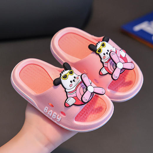 【萌趣不停，萌化你的心，玩耍与艺术的结合】儿童拖鞋新款 男孩女孩夏季室内居家 防滑软底 可爱卡通女宝宝凉拖鞋-QQ 商品图7