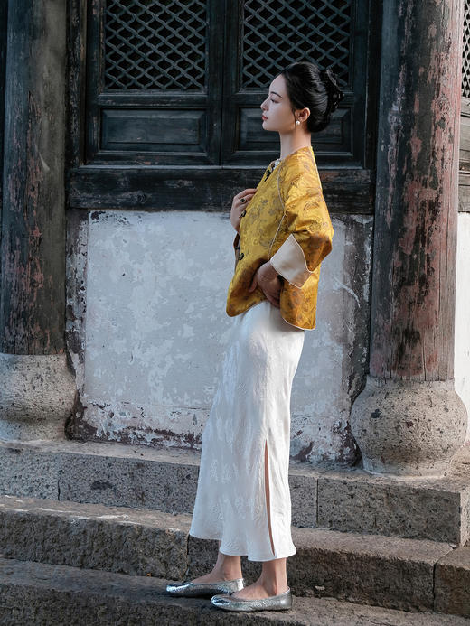 盛唐牡丹 |花香引蝶真丝宋锦对襟外套 商品图2