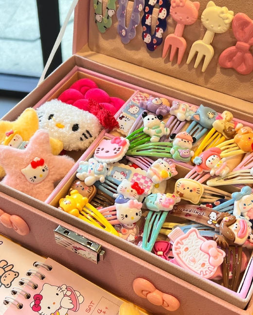 【家居百货】到手足足21件套‼️仅9.9包邮‼️  家里女鹅必入三丽鸥系列儿童小发夹 商品图2