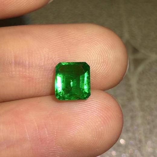 1.31ct 祖母绿裸石 商品图2