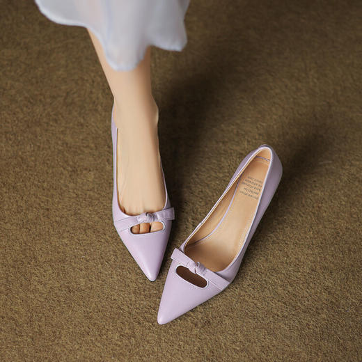 【预售5天】里外全皮细跟尖头蝴蝶结镂空浅口单鞋头层牛皮韩版时尚淑女高跟鞋HTK&F1077-22 商品图3