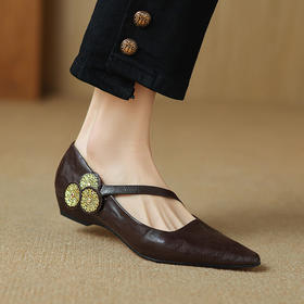 【预售5天】羊皮尖头浅口单鞋，花朵玛丽珍女鞋时尚平底鞋HCYYHD&5199