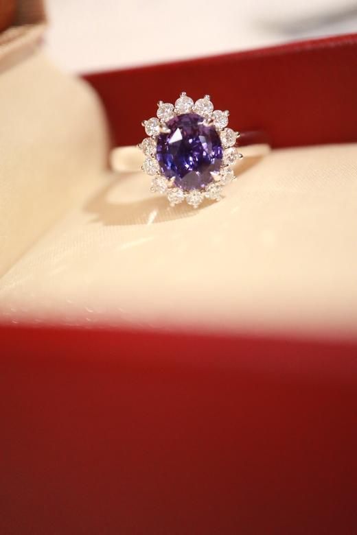 2.01ct 蓝宝石戒指 商品图4