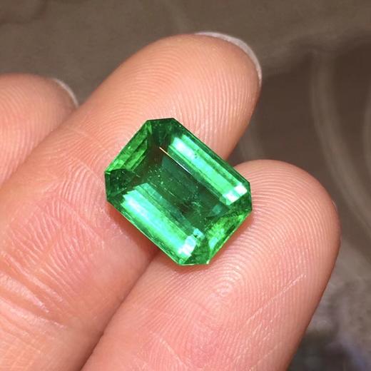 3.11ct 祖母绿裸石 商品图4
