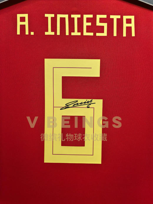 收藏系列 伊涅斯塔 西班牙队6号 2018款 亲笔签名球衣 商品图2