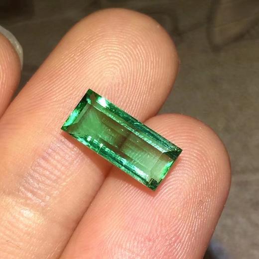 2.18ct 祖母绿裸石 商品图4