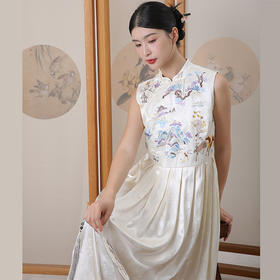 致橡树2024夏季辛苦啊中式刺绣无袖百褶连衣裙S241578