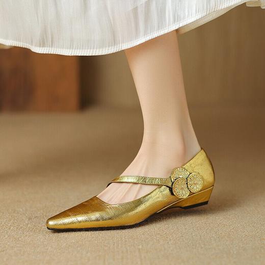 【预售5天】羊皮尖头浅口单鞋，花朵玛丽珍女鞋时尚平底鞋HCYYHD&5199 商品图1