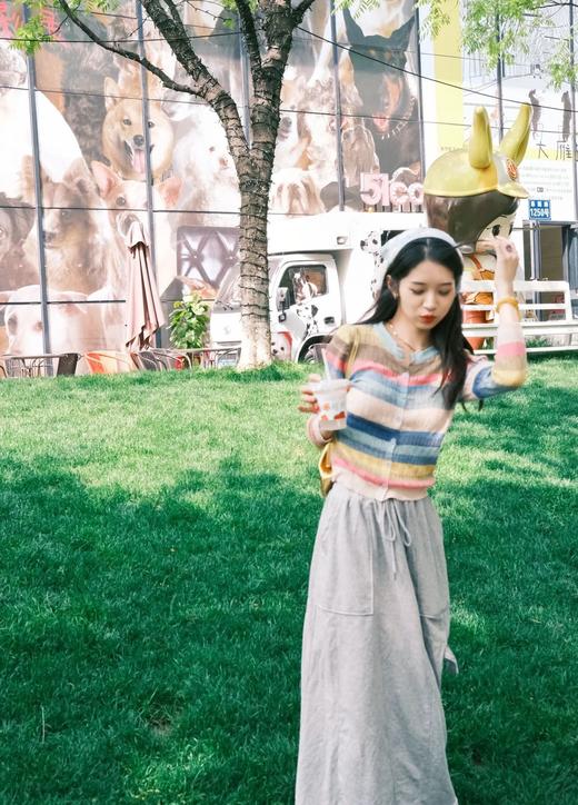 822-3渠道尾货 西太后 土星刺绣 多巴胺彩虹条纹 针织开衫 滑溜溜 商品图6