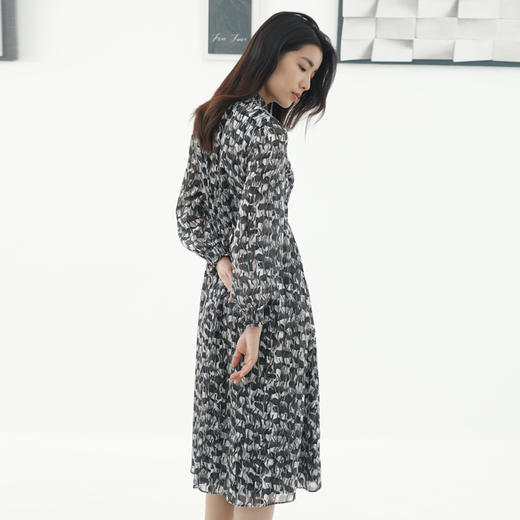 卡莉朵拉连衣裙C27C7525 商品图2