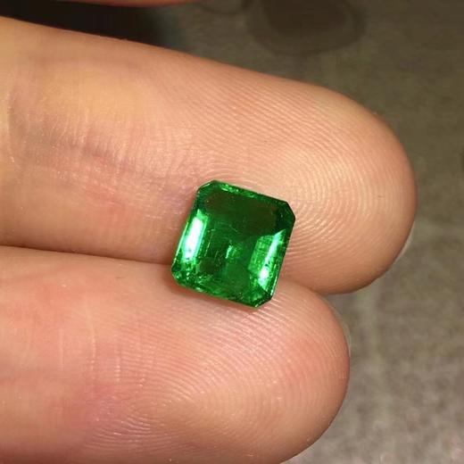 1.31ct 祖母绿裸石 商品图0