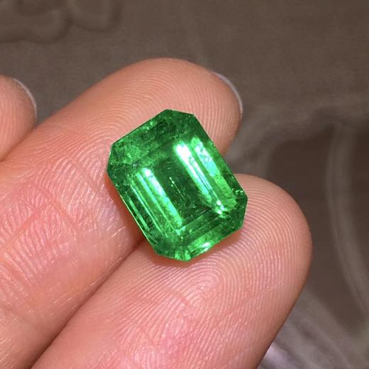 3.39ct 祖母绿裸石 商品图6