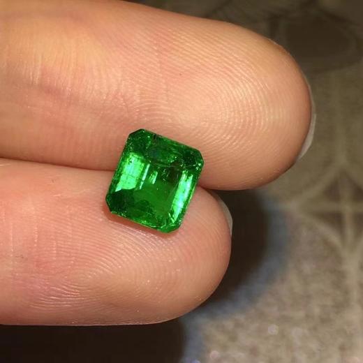 1.31ct 祖母绿裸石 商品图5
