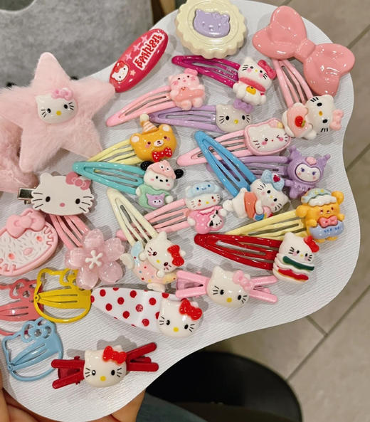 【家居百货】到手足足21件套‼️仅9.9包邮‼️  家里女鹅必入三丽鸥系列儿童小发夹 商品图5