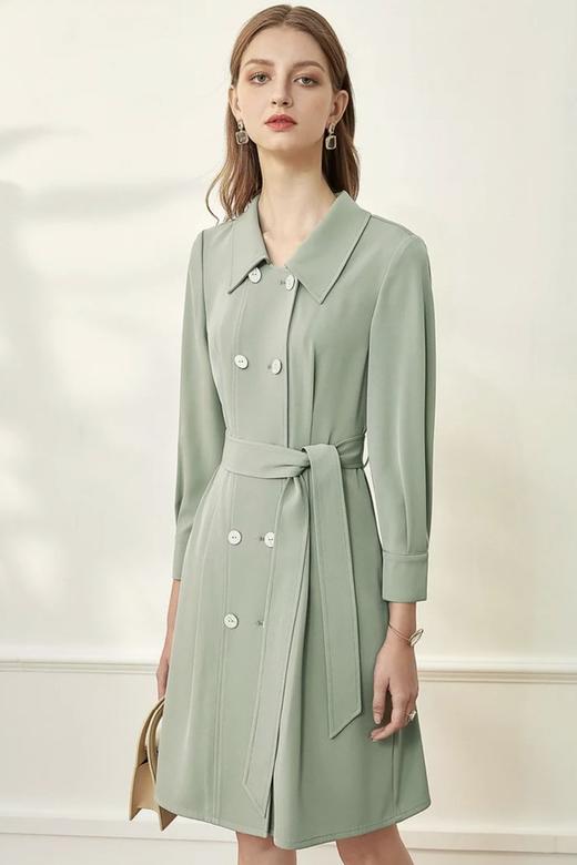 SENTUBILA尚都比拉 简约纯色双排扣风衣式连衣裙 13903 商品图1