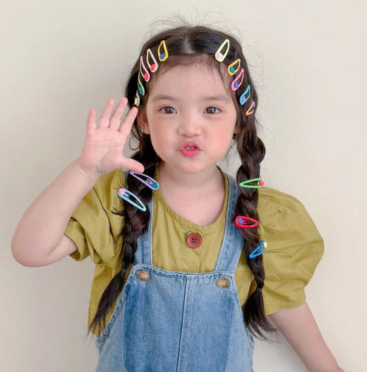 【家居百货】到手足足21件套‼️仅9.9包邮‼️  家里女鹅必入三丽鸥系列儿童小发夹 商品图1