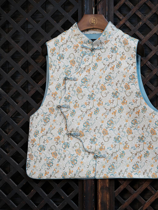 下架不制作了// 盛唐婧 |中式国风宋锦万寿藤花瓣襟马甲 商品图1