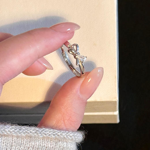 卡蒂罗/KADER 闪光蝴蝶结情侣对戒 在逃公主轻奢时尚大颗锆石开口可调节一对 闪耀吸睛钟爱久久恋爱频率告白配饰 七夕 商品图7