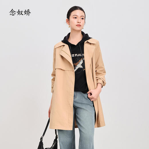 【商场同款】CNG4872 “极简通勤风衣” 温和驼色 宽松廓形 舒适包容身材 翻领结合拉链 大气洒脱 一手长小个子也适合 春秋风衣 商品图10