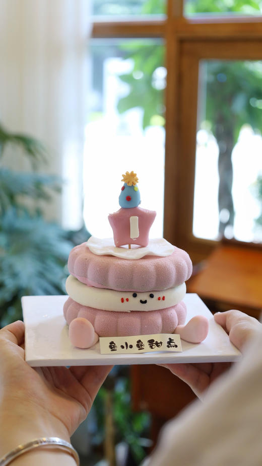 幸运星饼干慕斯（蛋糕上的数字备注） 商品图0