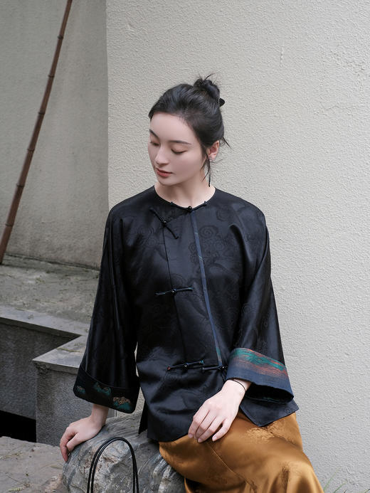 盛唐牡丹 |丝毛配重缎宋锦偏襟外套 商品图0