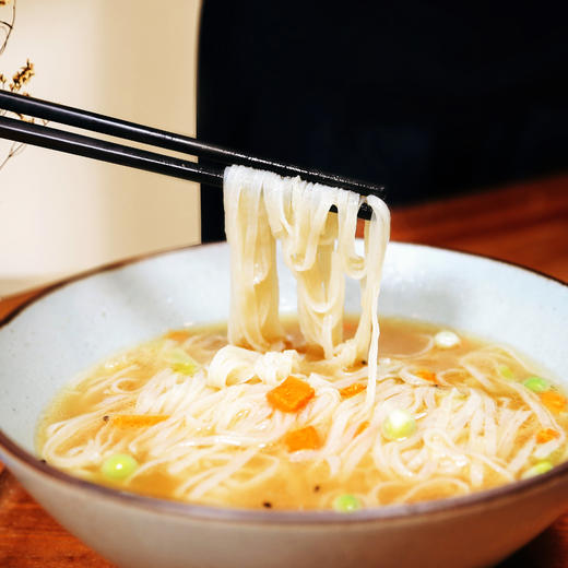 凤归巢香菇麻油素面6袋装/箱 速食面皮拌面汤面非油炸细面口感劲道只能泡不能煮 佛家斋面可供养寺院 商品图4