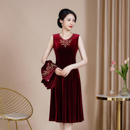 HYX-24-7860秋季新款丝绒旗袍中长款套装百搭外套大摆裙敬酒日常装 商品图2