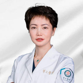 赖琳英—军大整形医院技术院长 副主任医师