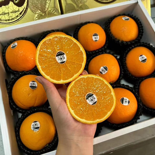 土豪金黑标橙🍊🆕🎁
“被阳光亲吻的橙子”！橙子界的爱马仕！鲜甜多汁、肉质细嫩，口感yyds！超赞[色][色] 商品图2