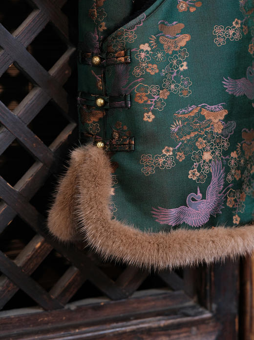 盛唐婧 |国风织锦梅花仙鹤纹马甲 商品图3