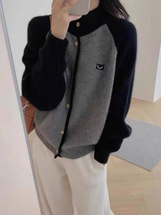 立领刺绣针织开衫 商品图1