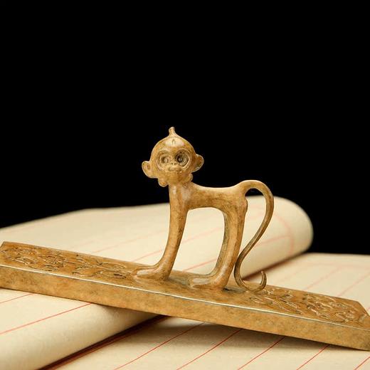 宇达青铜摆件 十二生肖猴《福贵猴镇纸（一对）》创意装饰 家居工艺摆件  高6.4cm 商品图3