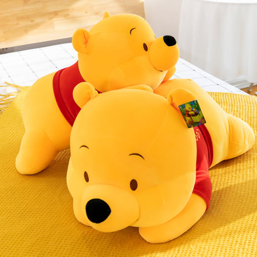 【敲可爱的维尼熊毛绒玩具】公仔趴款熊玩偶压床布娃娃软体卡通抱，柔软舒适 羽绒棉填充，富有弹性。ry 商品图1