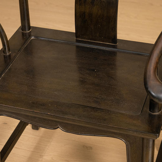 清 紫檀花卉纹圈椅（一对） 商品图2