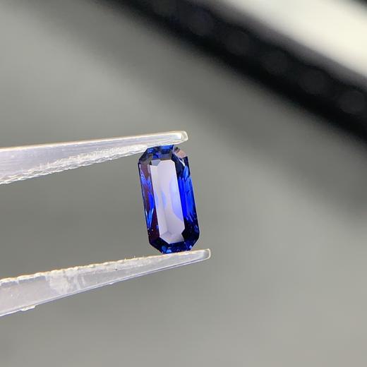 1.23ct 蓝宝石裸石 商品图2