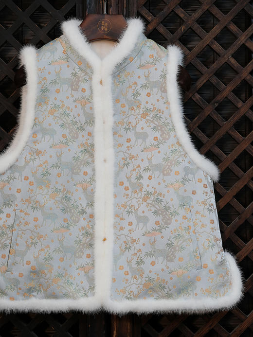 盛唐婧 |中式国风缠枝花水貂毛马甲 商品图1