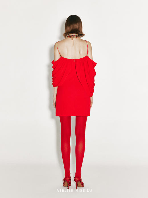 【弗拉明戈】不规则垂褶设计露肩吊带连衣裙 商品图2