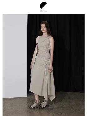 半圆/D24201318/收腰不规则背心连衣裙