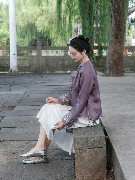 盛唐牡丹 |真丝手工刺绣海棠花纹外套-紫色 商品图4