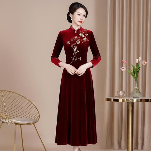 HYX-24-7865秋装新款改良复古丝绒旗袍结婚敬酒时尚大摆裙长款女长袖 商品图1