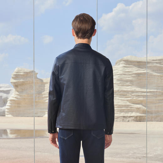 半身缘男装 秋季凹凸元素隐藏拉链风琴铆钉简约皮衣243312M01312870 商品图4