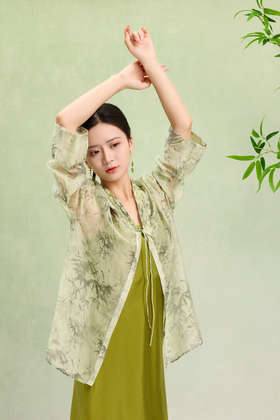 荷言GL 竹境 新中式对襟短衫长袖绿色水墨竹叶上衣透气防晒短外套