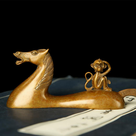 宇达青铜摆件 十二生肖猴《马上封猴镇纸》创意装饰 家居工艺摆件  高6.3cm 商品图2