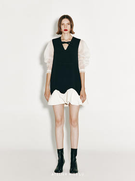 【卷云缭绕】翻卷云朵设计纱袖拼接直身连衣裙