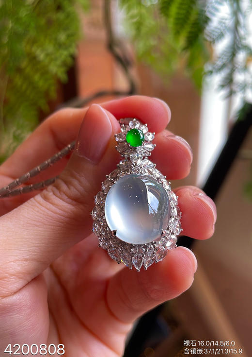 玻璃种蛋面吊坠【4200808】具体价格微信咨询 商品图3