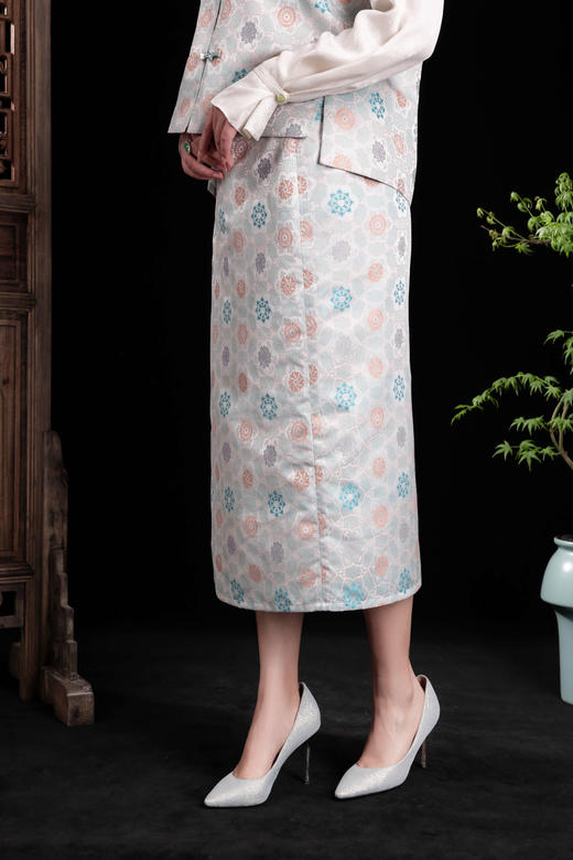 荷言GL 谁争春 新中式织锦国风半身裙 商品图2