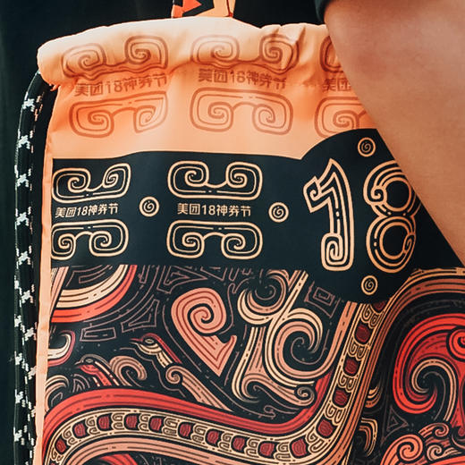 野成一团户外抽绳包 商品图3