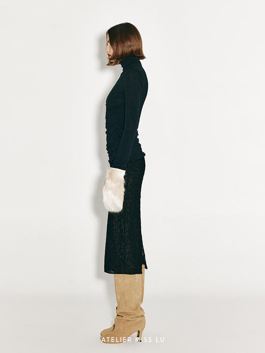 【黑天鹅】抽褶设计弹力高领上衣 商品图3